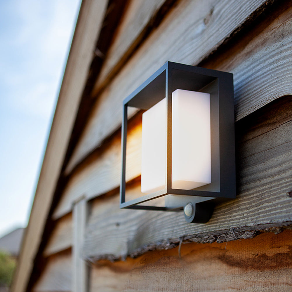 Solar Wandleuchte Außen Rechteckig,LED Warmweiß, IP65 Wasserdicht