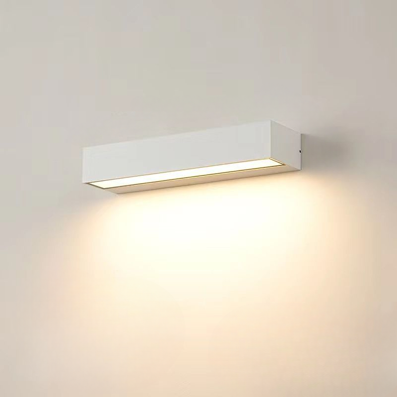 LED Wandleuchte schmal IP44, Moderne Wandlampe linear