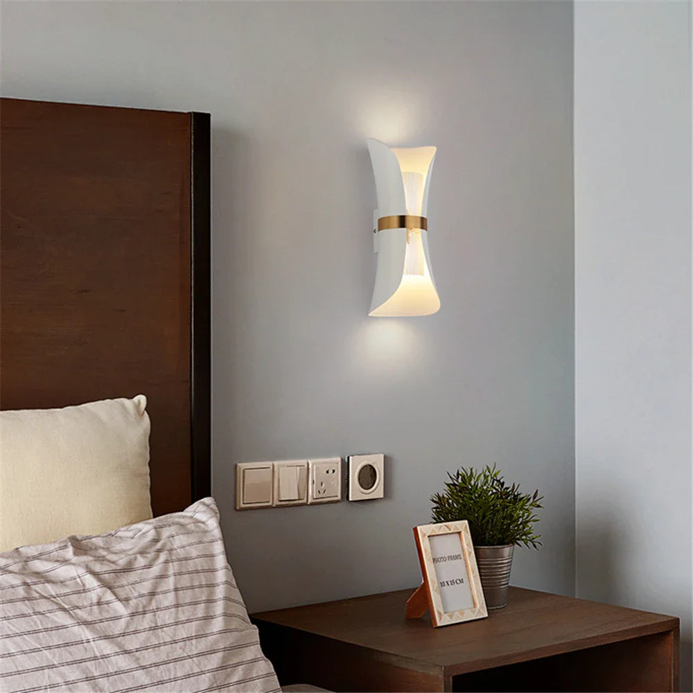 LED Wandleuchte Up Down 2-flammig, Wandlampe schwarz gold