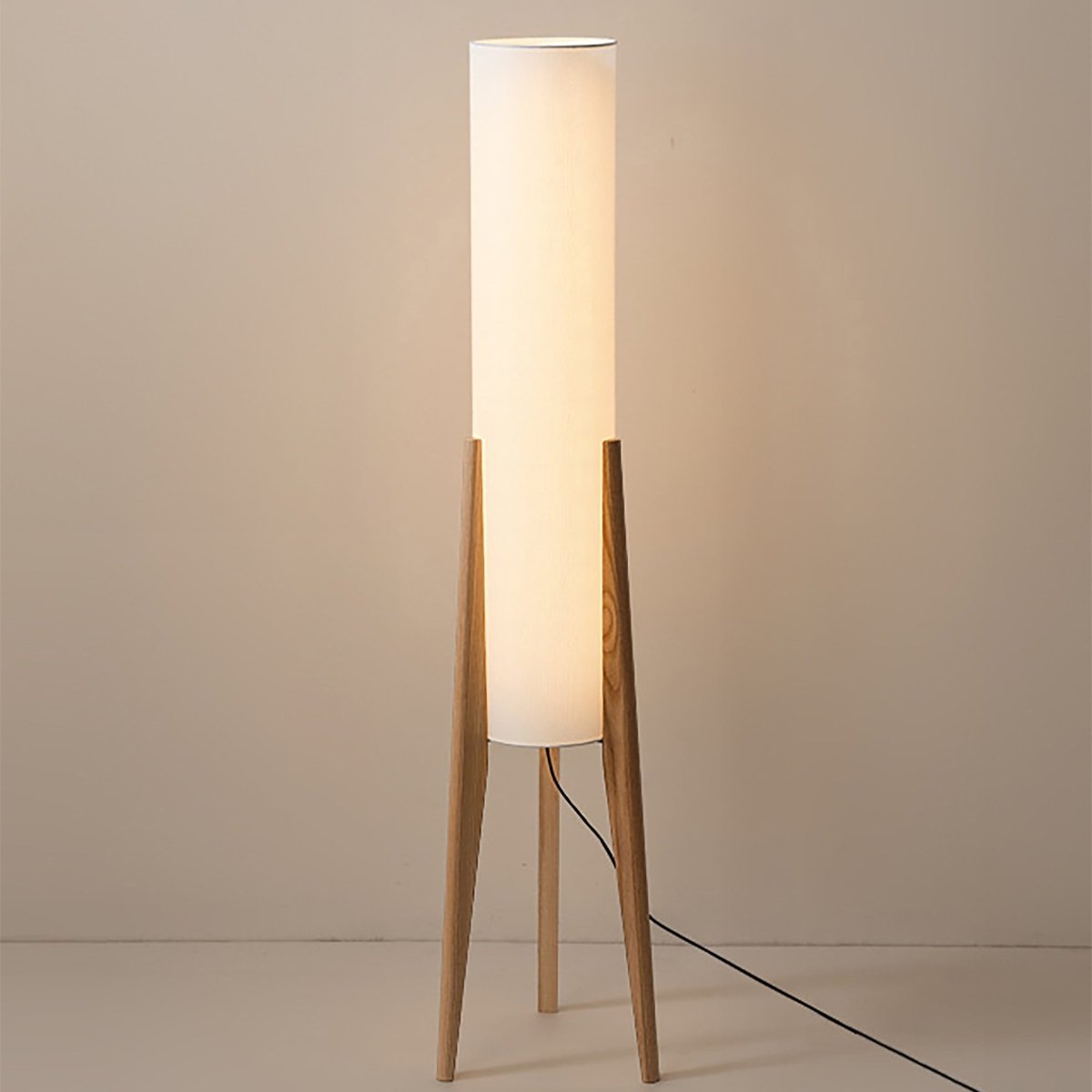 Walnuss Stehlampe Massivholz, Holz Stehlampe mit Stoffschirm