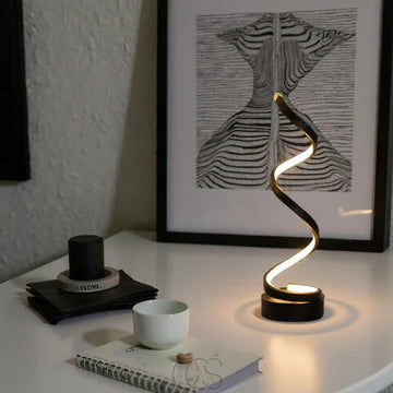 LED Tischlampe Spiral Design, Dimmbar, 3 Lichtfarben, USB oder Akku