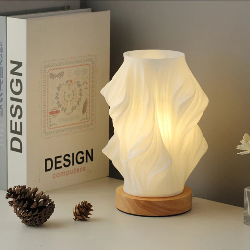 LED Tischlampe Holz – Wellen / Wirbel / Wolken Design, Dimmbar, USB