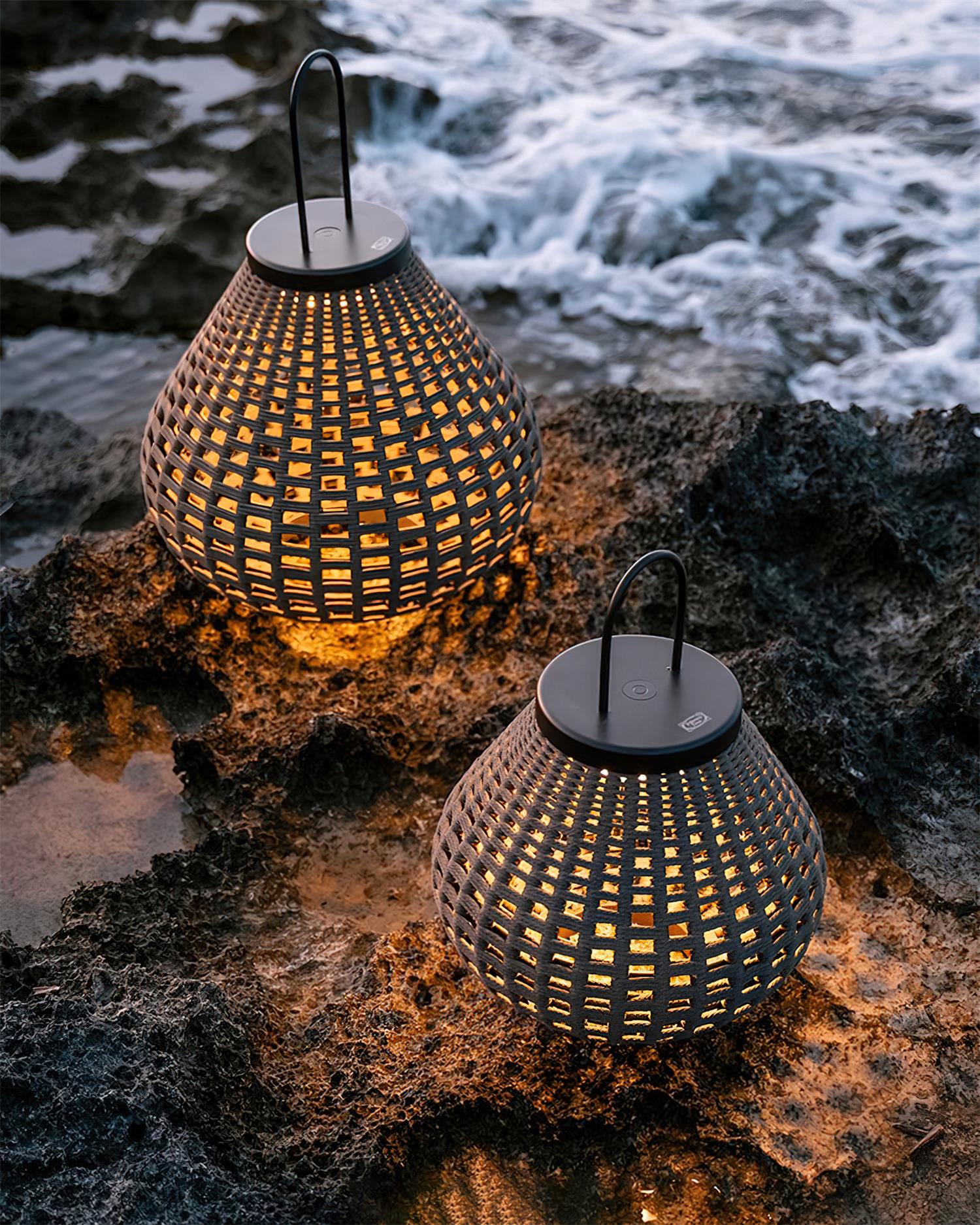 Rattan Gartenleuchte Edelstahl Schwarz, Tropfenform LED Kabellos