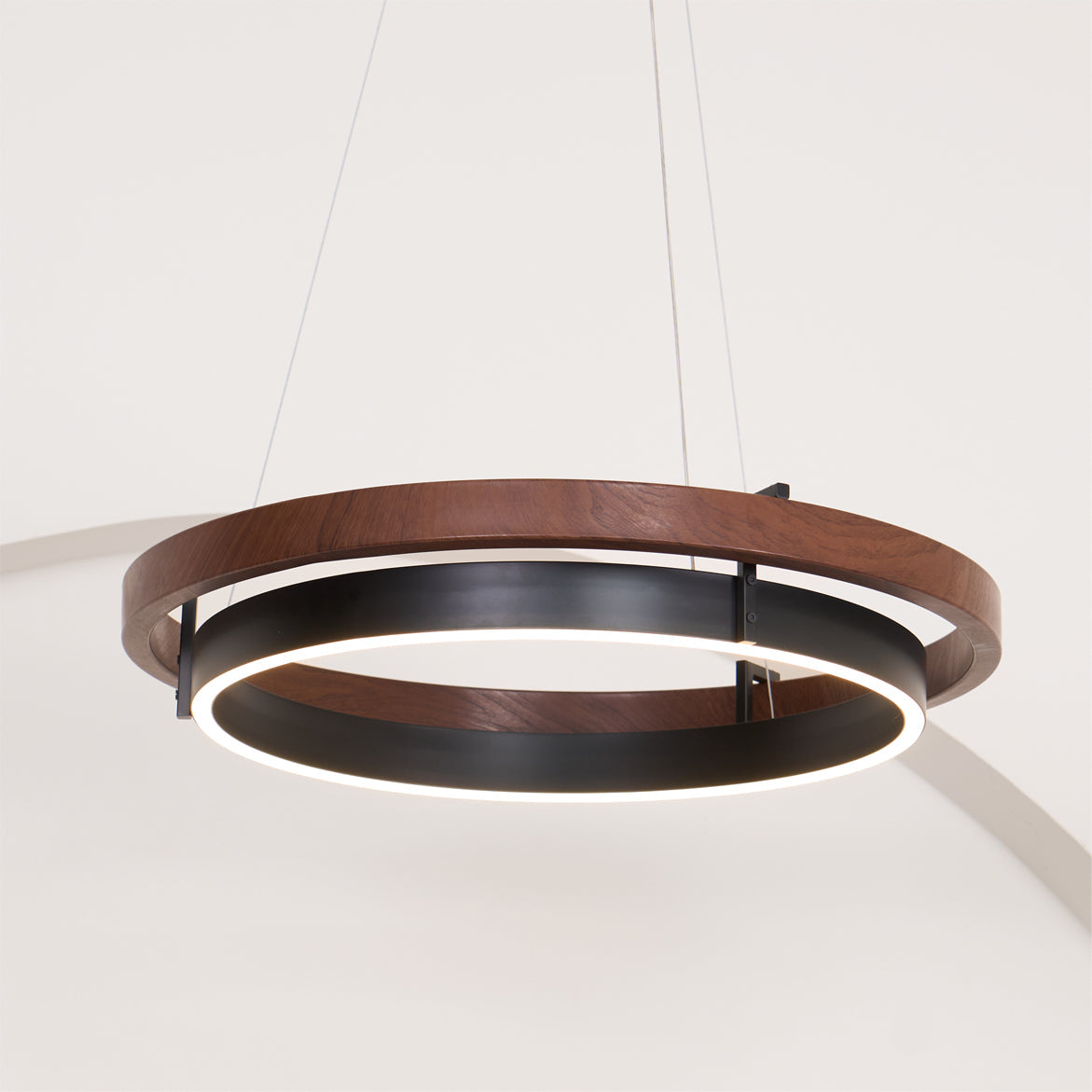Pendelleuchte Walnuss Metall Ringförmig, Modernes LED Design