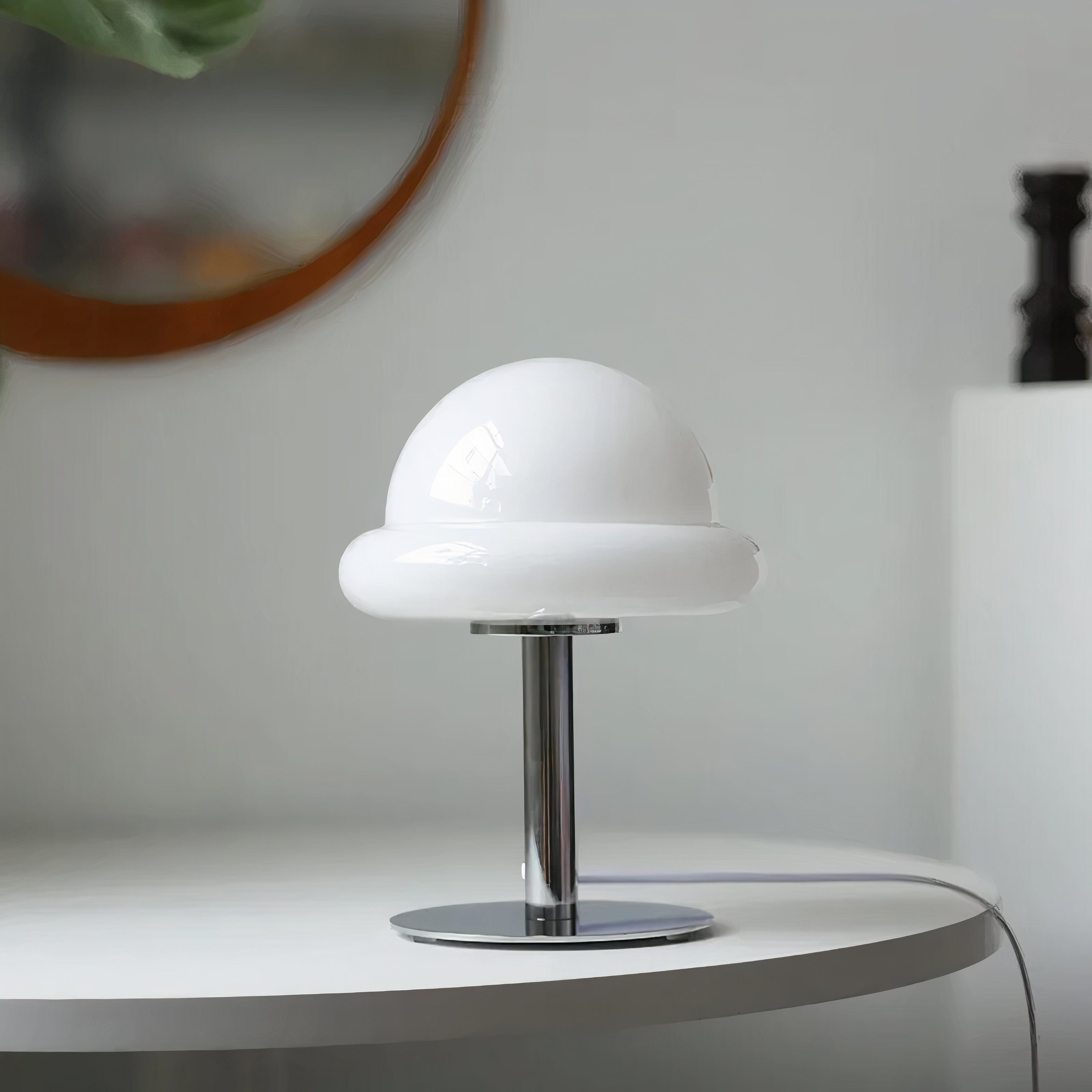 Pilz Tischlampe Glas, Bauhaus Mid-Century Design, LED E27