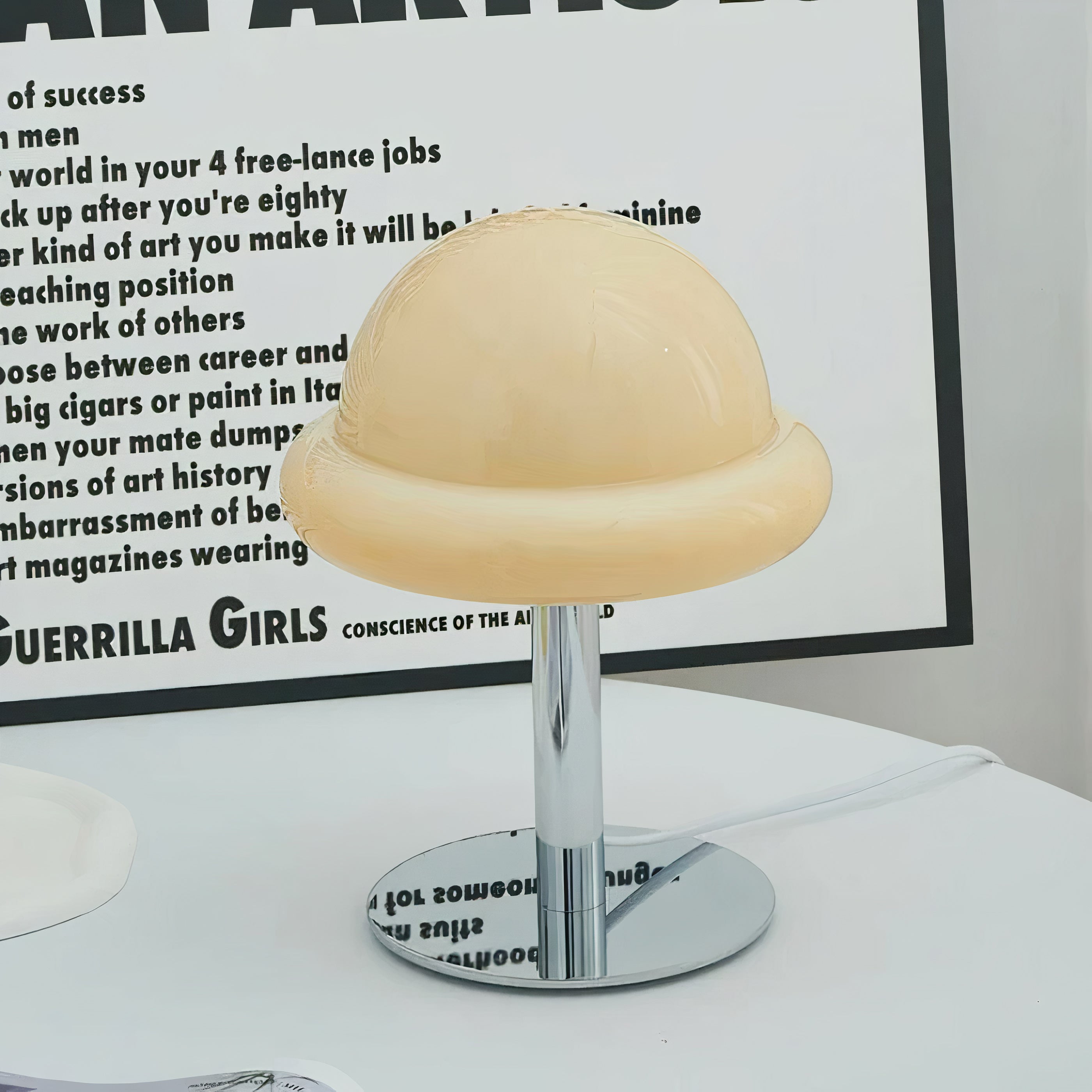Pilz Tischlampe Glas, Bauhaus Mid-Century Design, LED E27