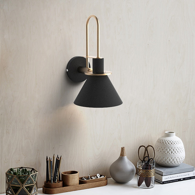 Moderne LED Wandleuchte Metall, Minimalistisches Design