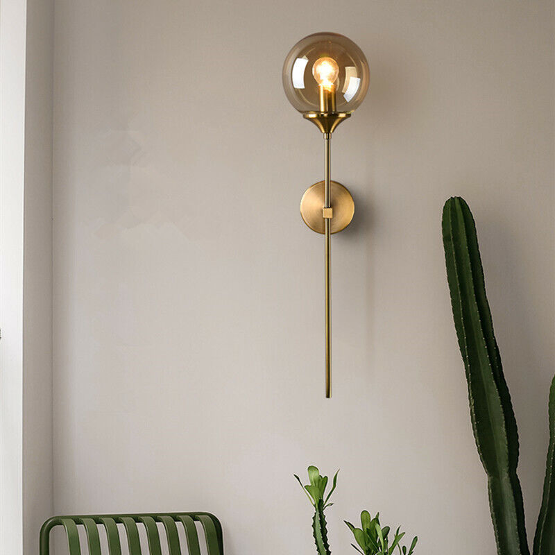 Moderne Wandlampe aus Metall und Glas – E27, Minimalistisches Design