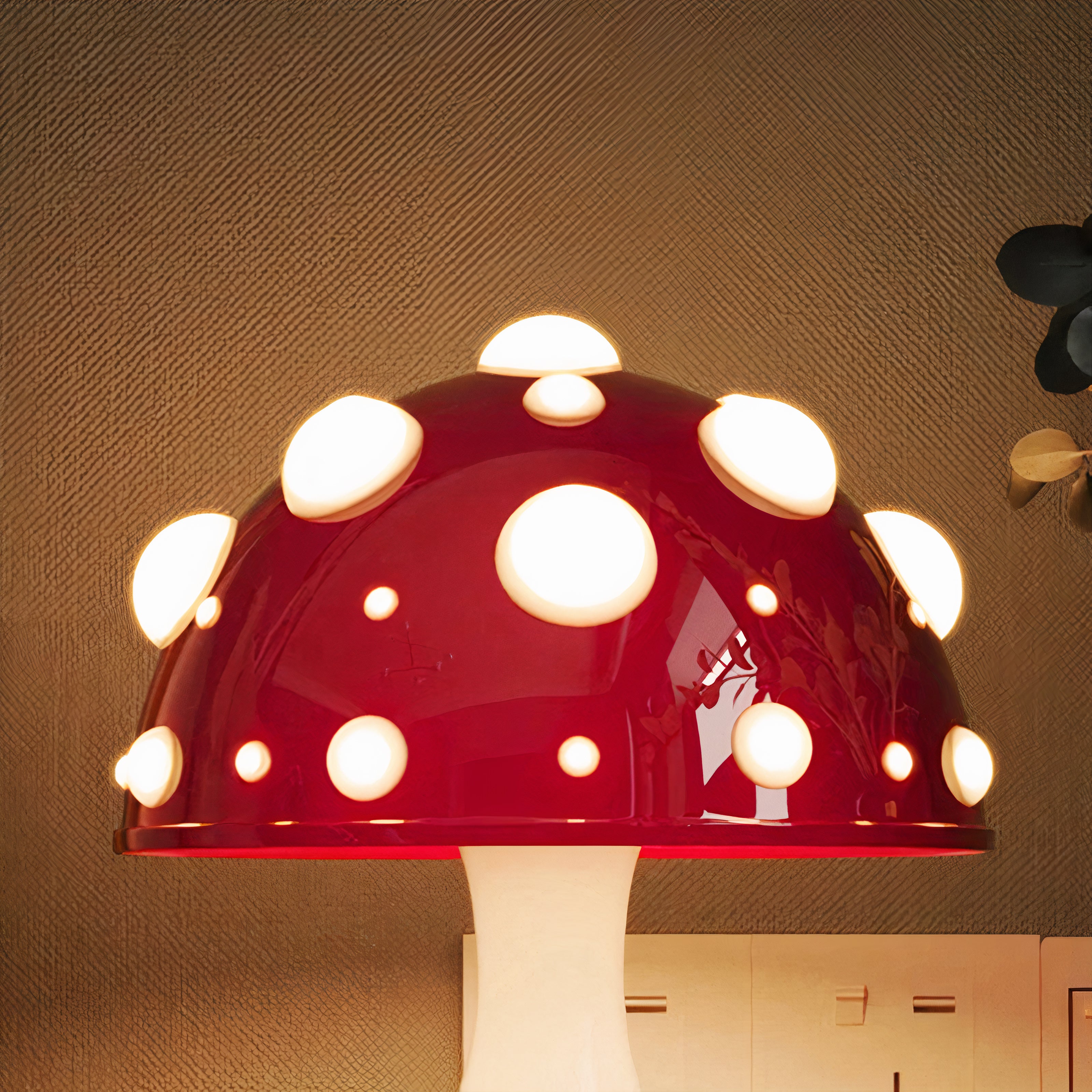 Pilz Tischlampe LED dimmbar, Kabellose Tischleuchte modern