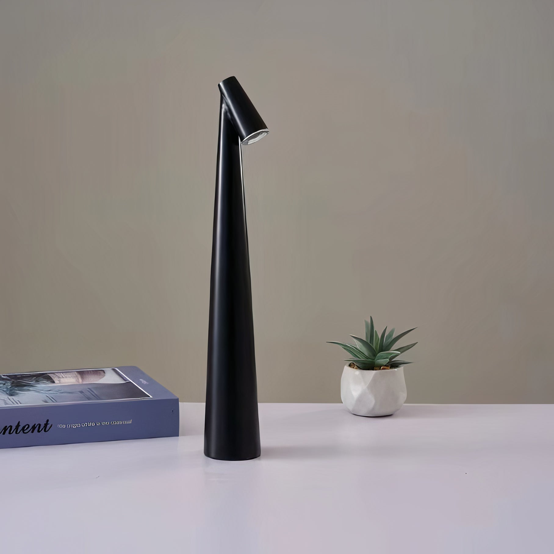 Kabellose LED Tischlampe mit Akku, Dimmbar, Holz Design, USB-C