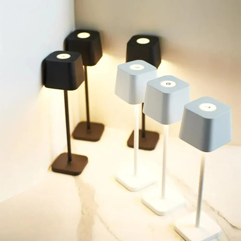 Kabellose LED Tischlampe quadratisch dimmbar, Tischleuchte Aluminium