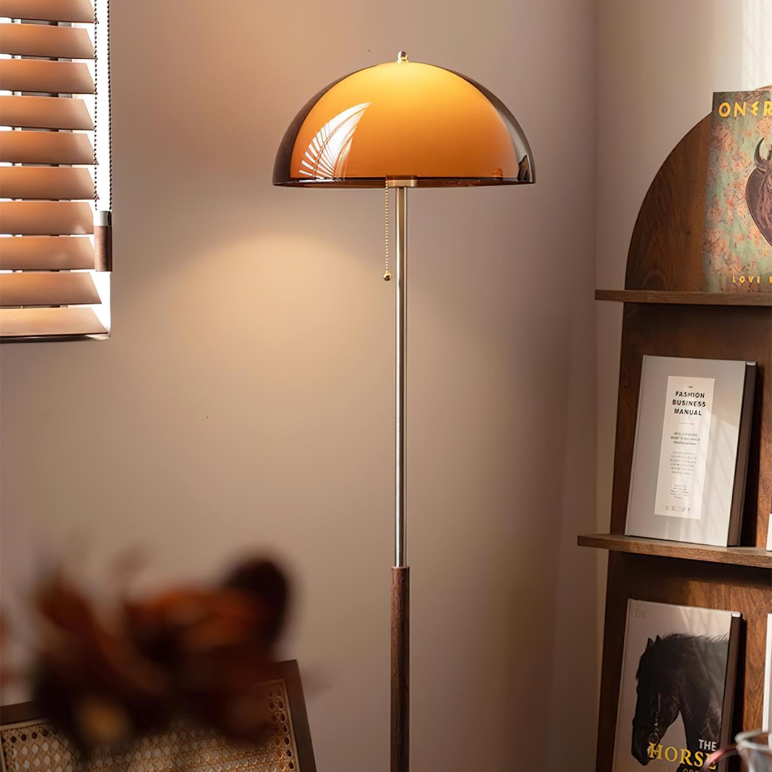 Stehlampe Kugel Amber Holz, Mid Century Design Stehleuchte E27