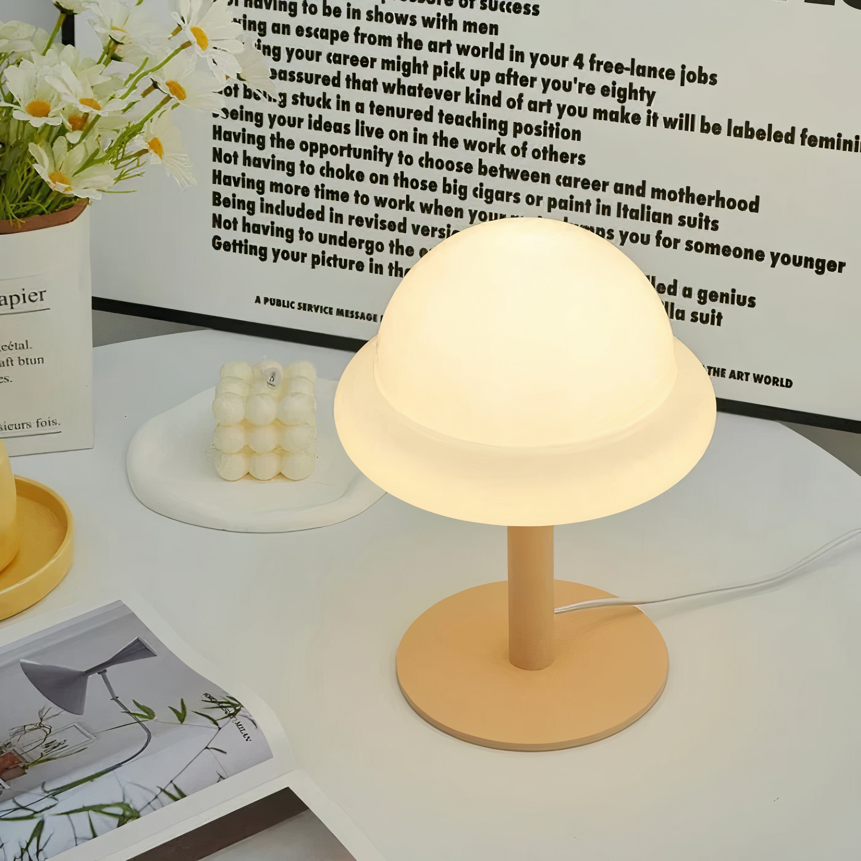 Pilz Tischlampe Glas, Bauhaus Mid-Century Design, LED E27
