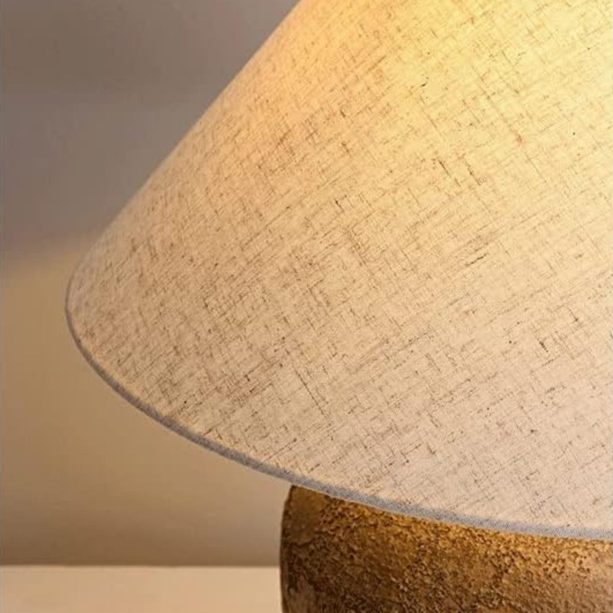 Tischlampe Keramik Beige Leinen, Nachttischlampe Natur Stil Ø42 cm