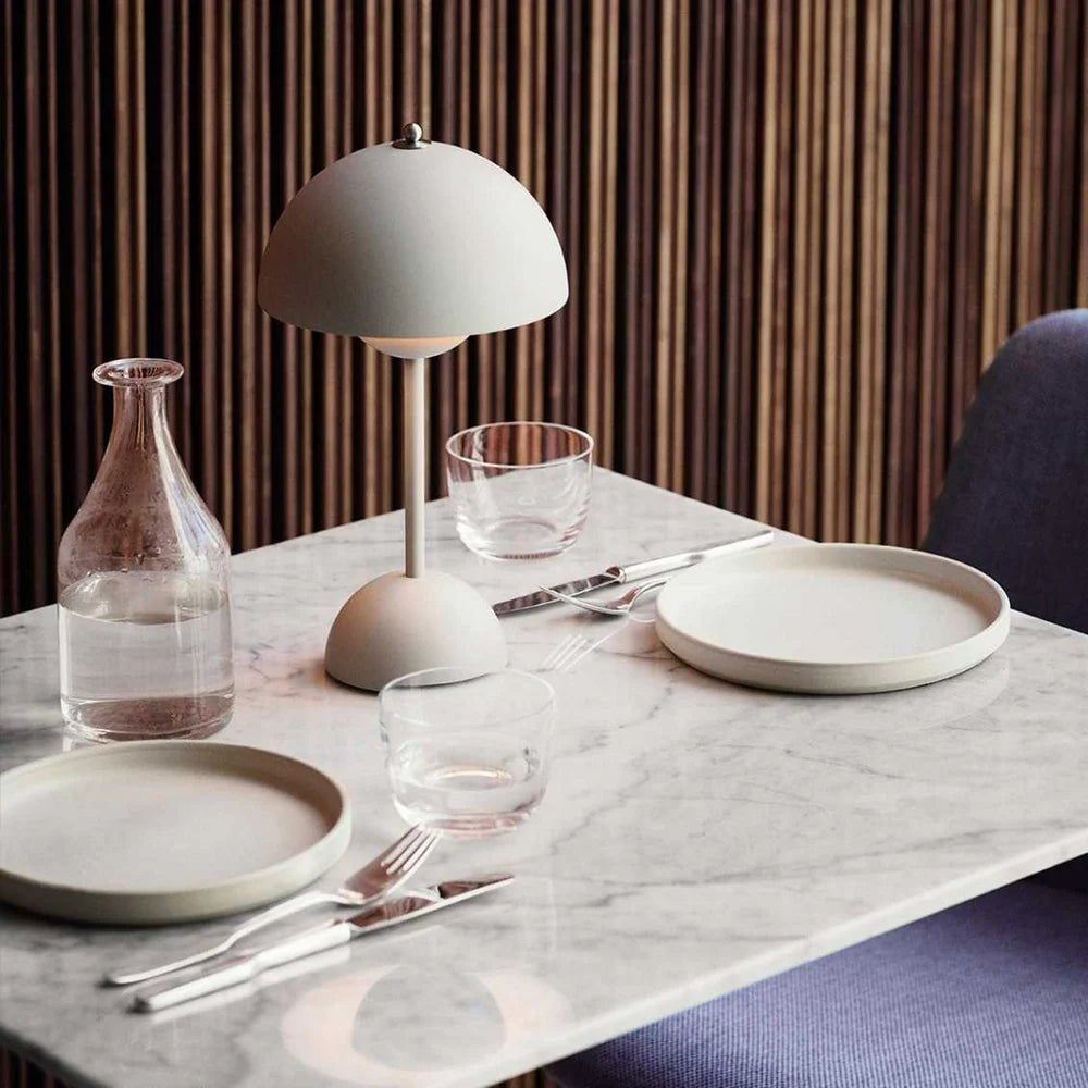 Nordische LED-Touch-Tischleuchte