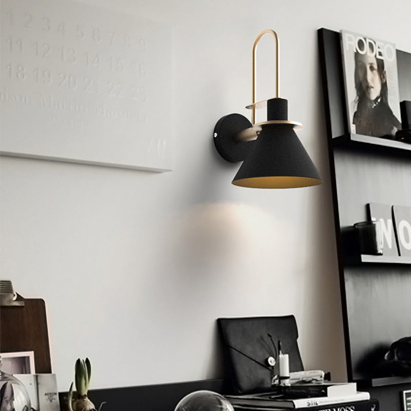 Moderne LED Wandleuchte Metall, Minimalistisches Design